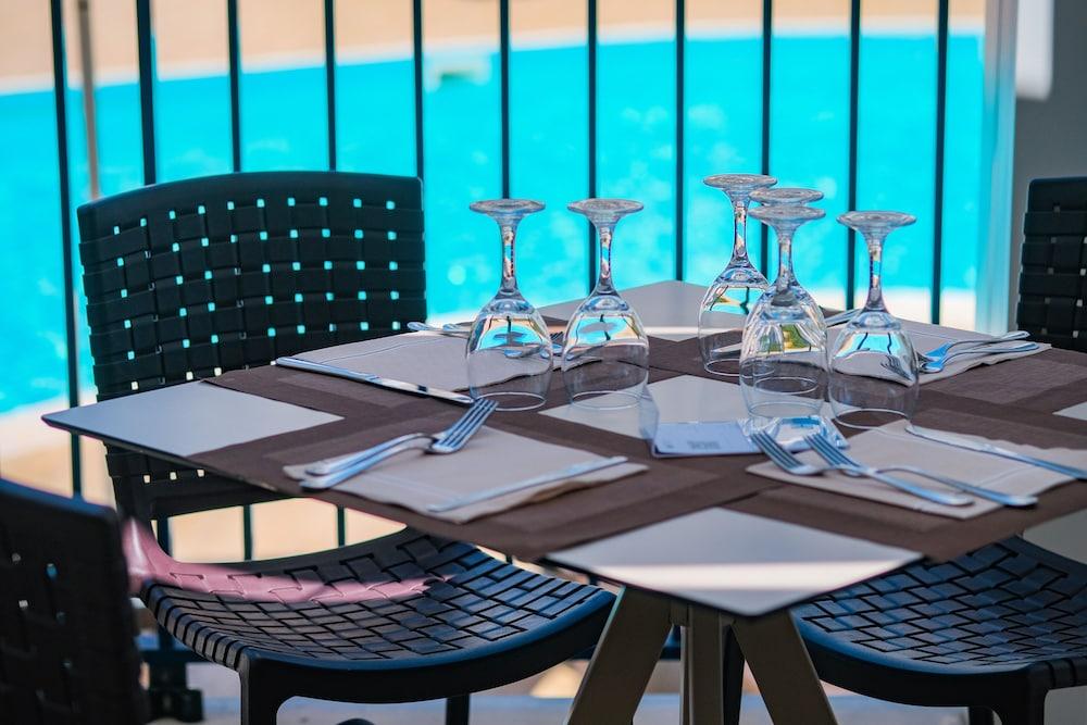 Ticho'S Greenblu Hotel Castellaneta Marina Exterior foto