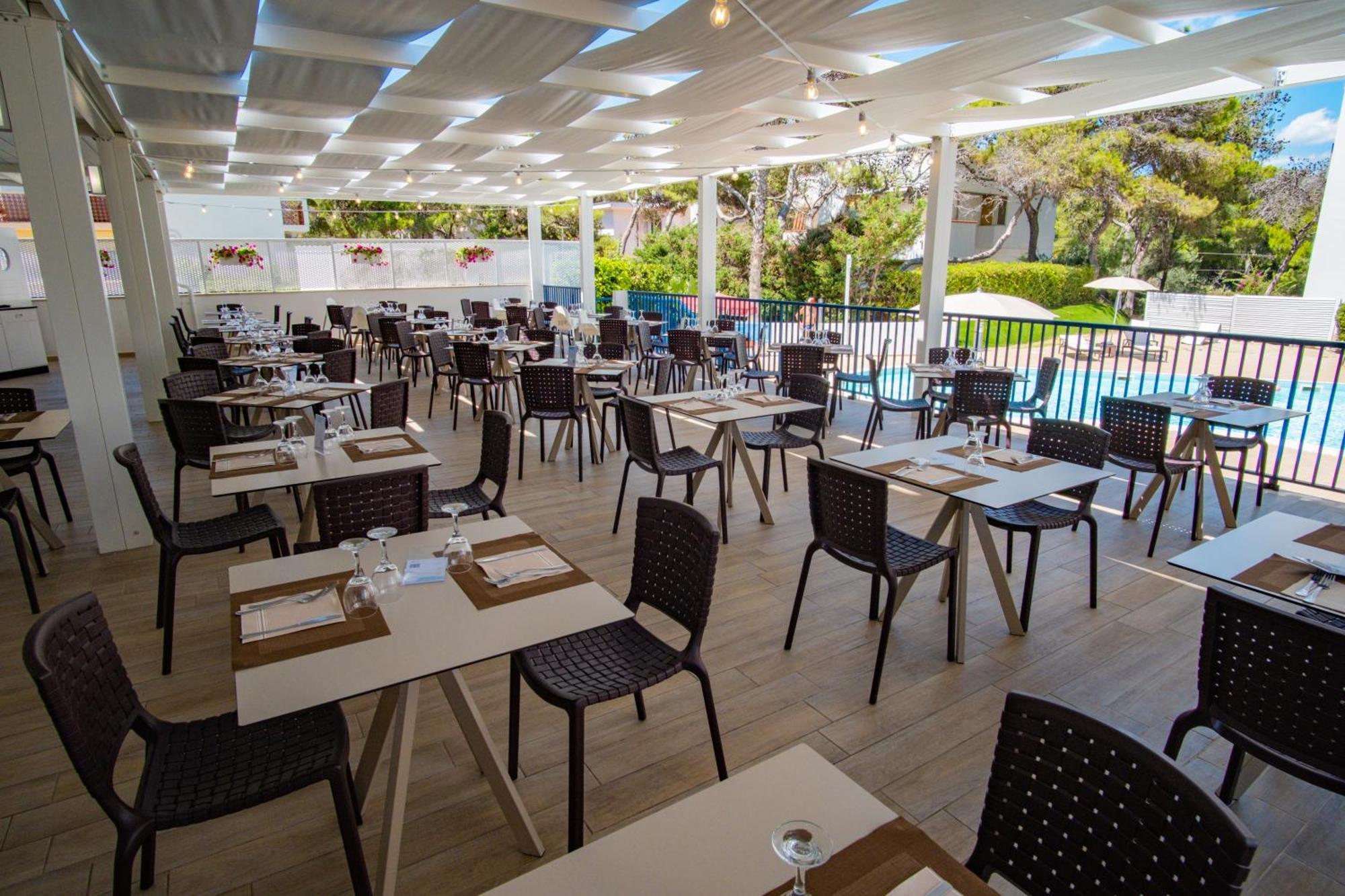 Ticho'S Greenblu Hotel Castellaneta Marina Exterior foto