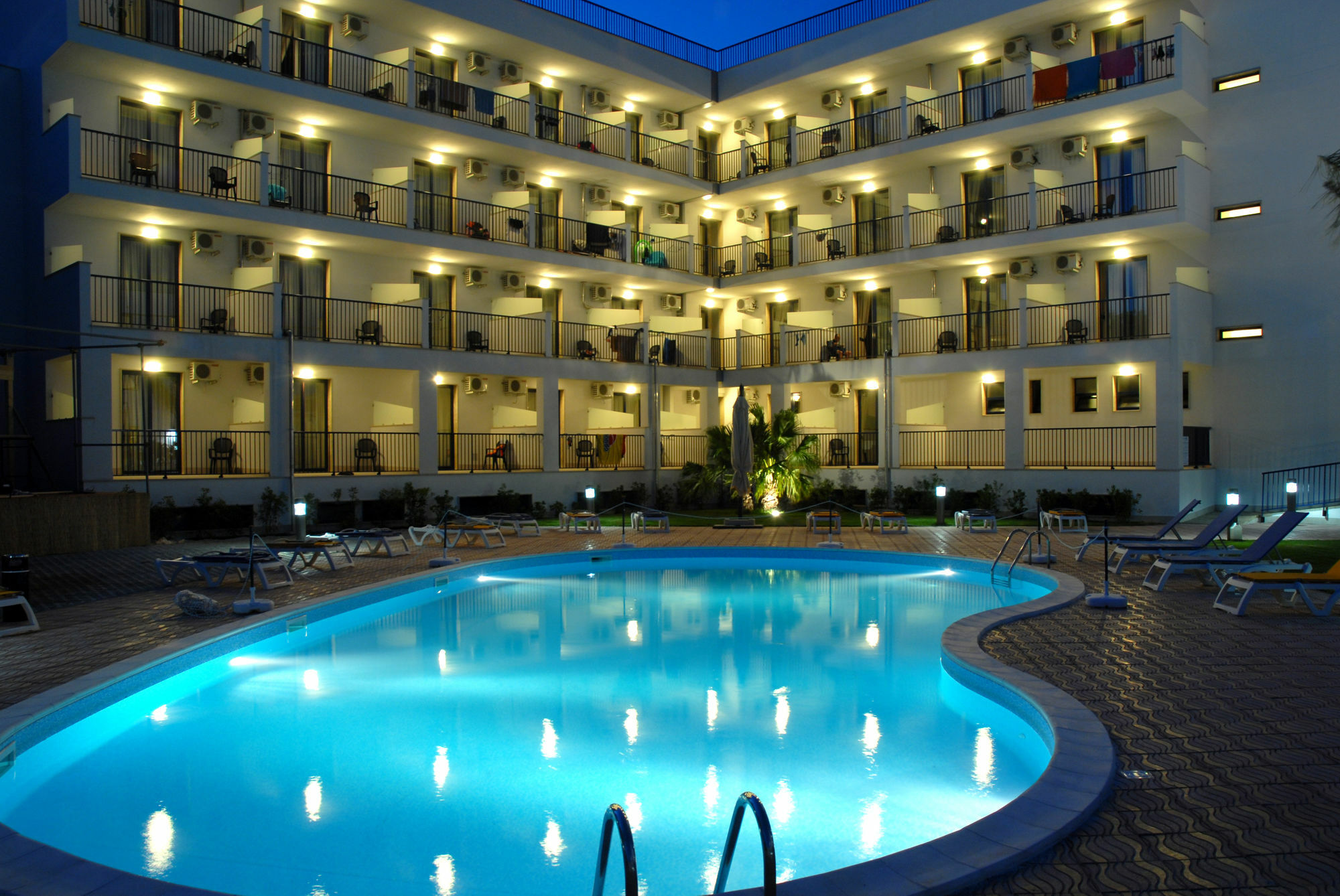 Ticho'S Greenblu Hotel Castellaneta Marina Exterior foto